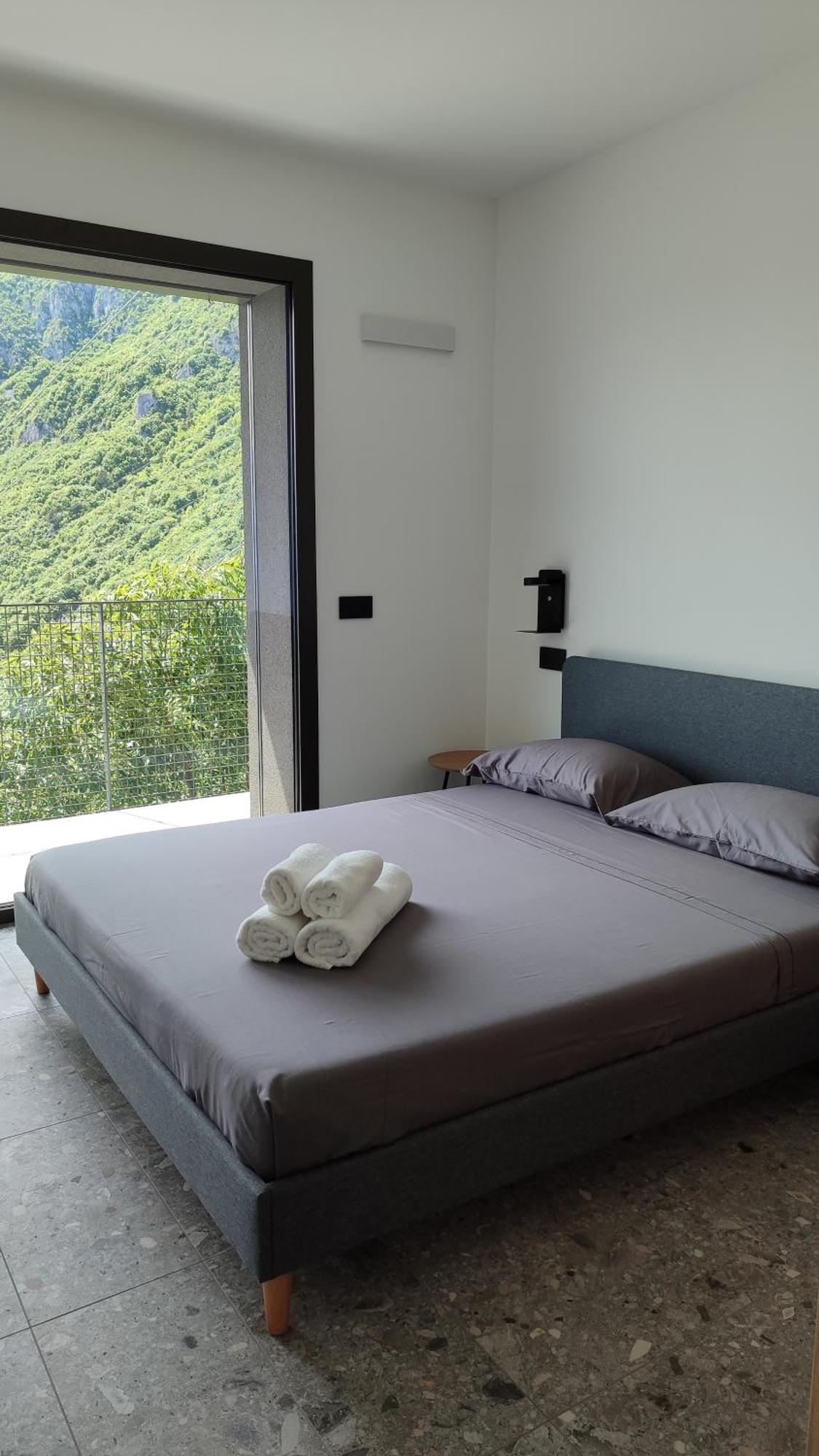 Hotel La Casa Di Cesare Rogno Esterno foto